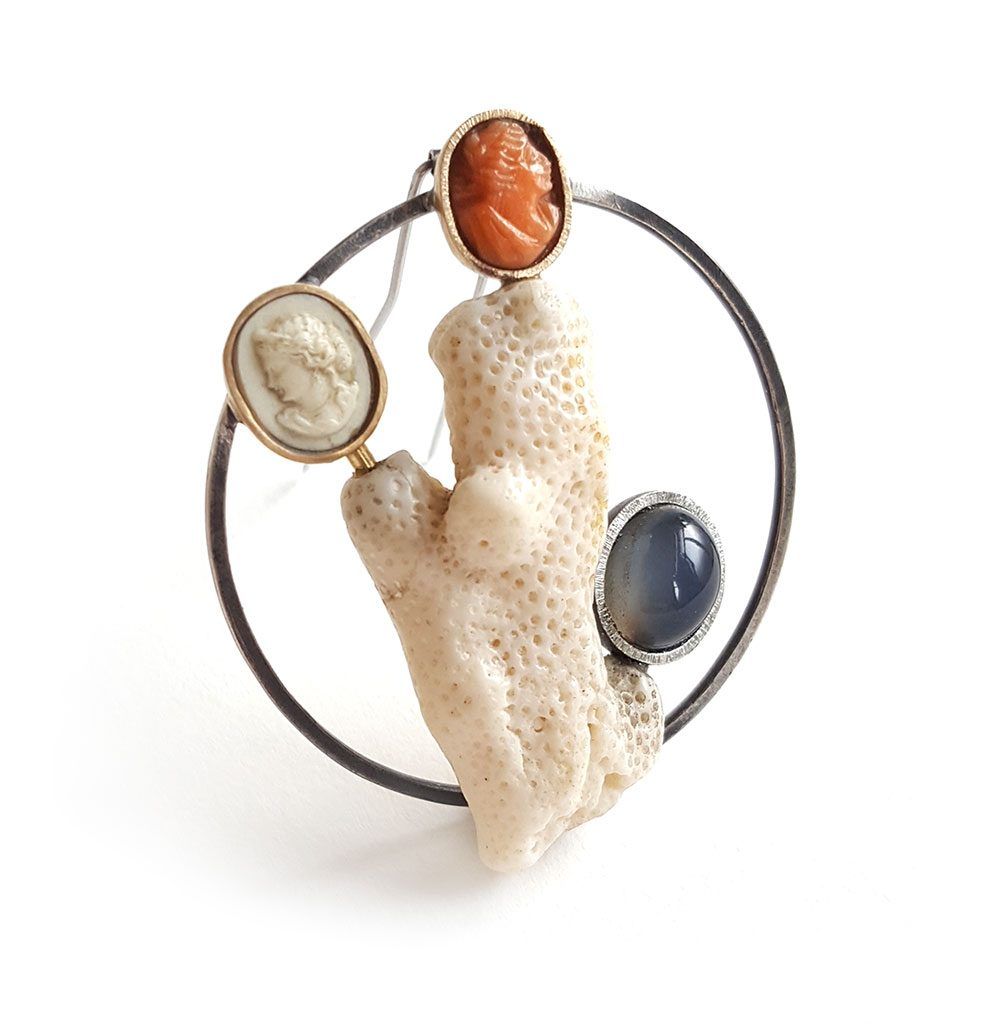 Statement Art Jewelry Tamagit Silvia Serra