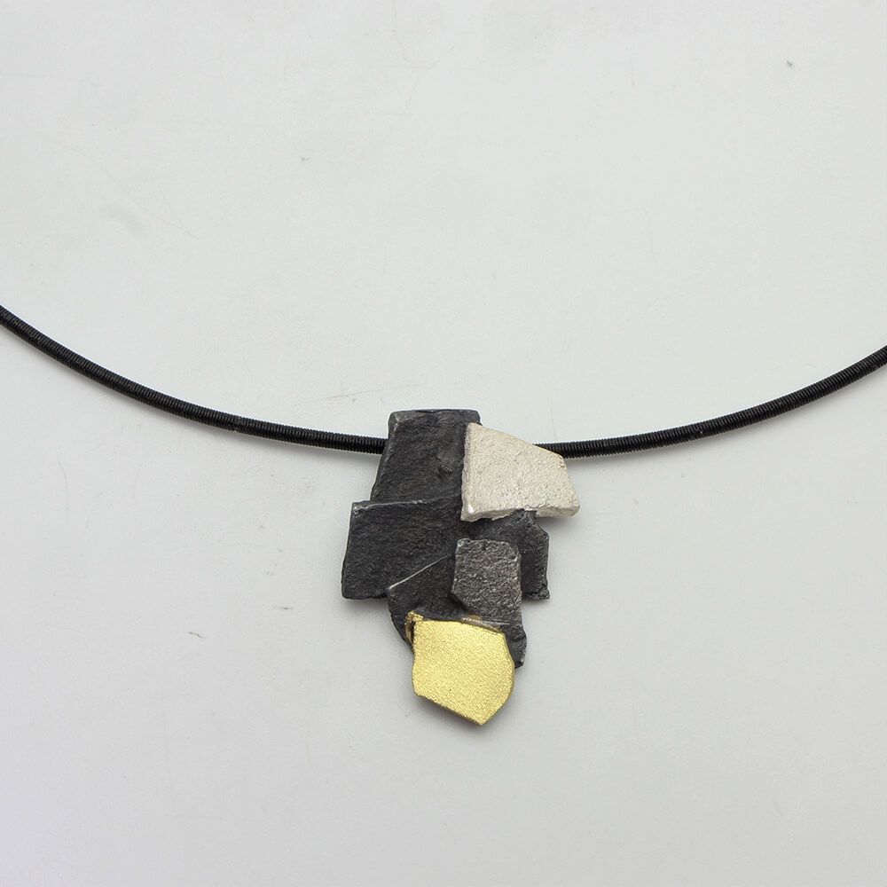 Necklace by Lluis Comin